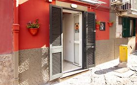 San Gennaro Short Lets